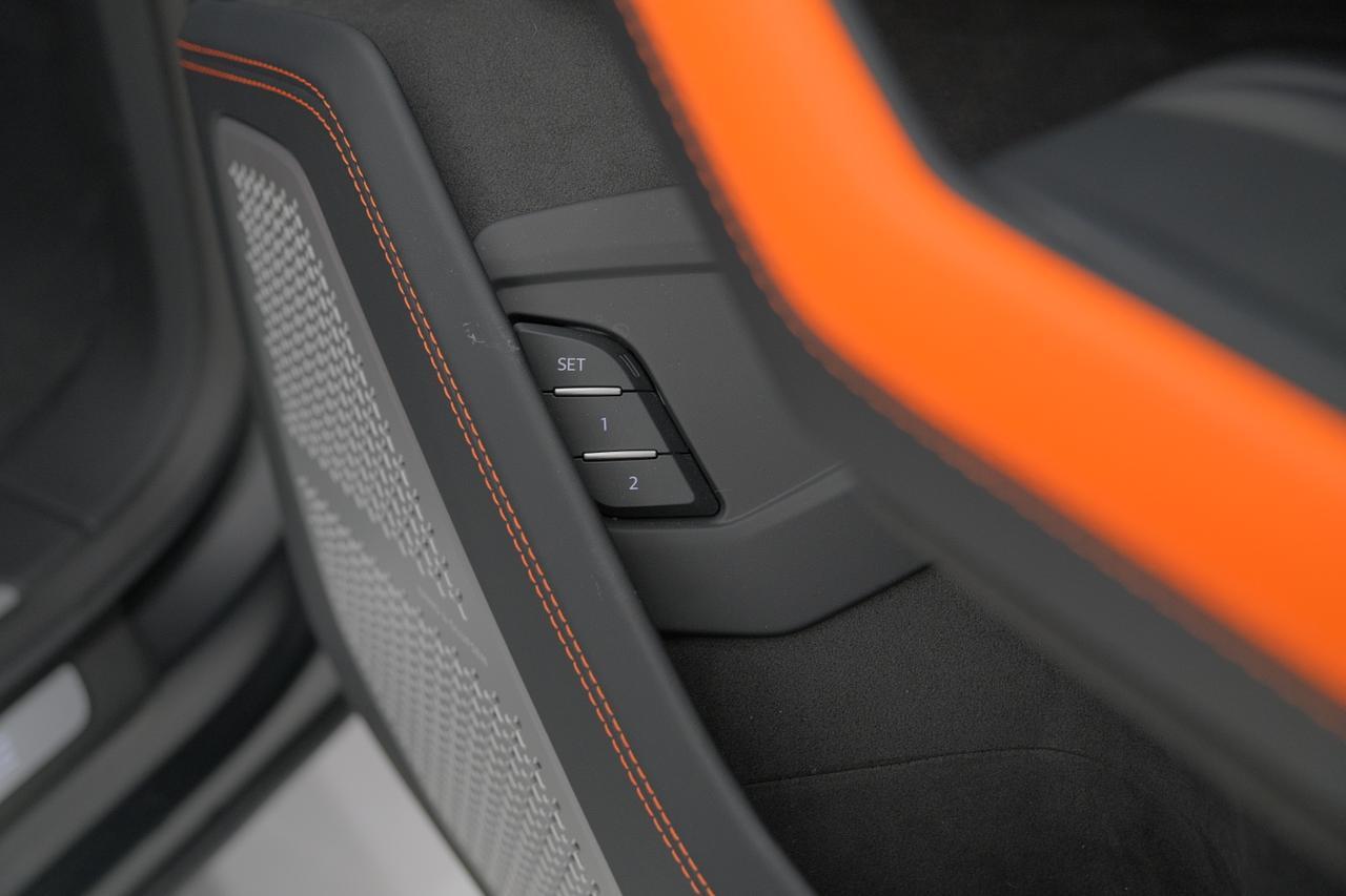 2025 Lamborghini Urus SE Miami FL