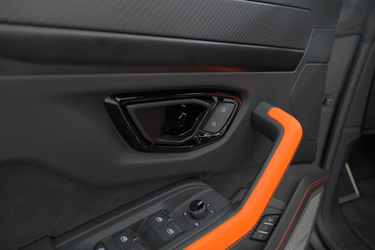 2025 Lamborghini Urus SE Miami FL