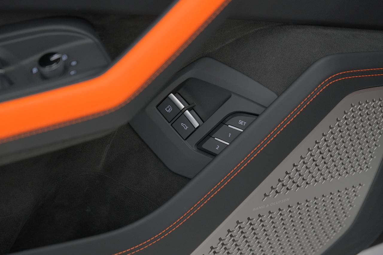 2025 Lamborghini Urus SE Miami FL