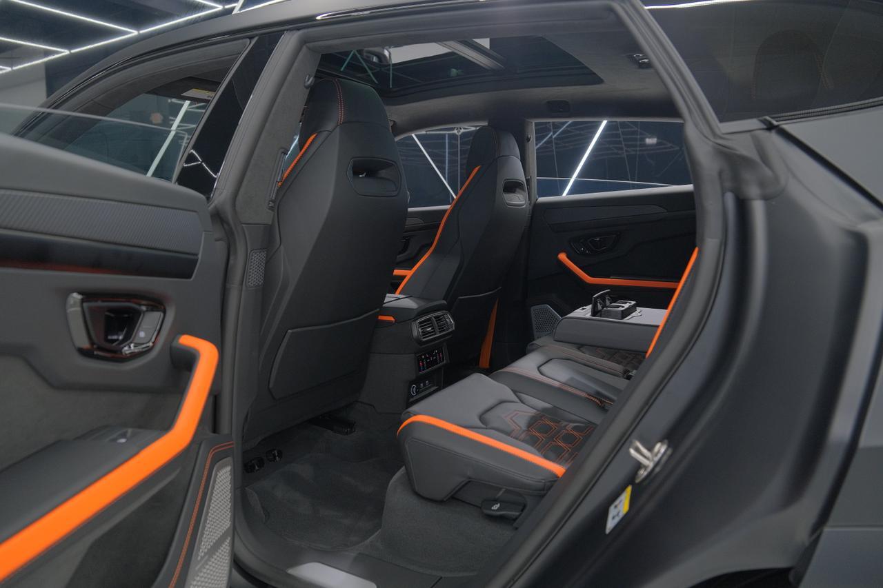 2025 Lamborghini Urus SE Miami FL