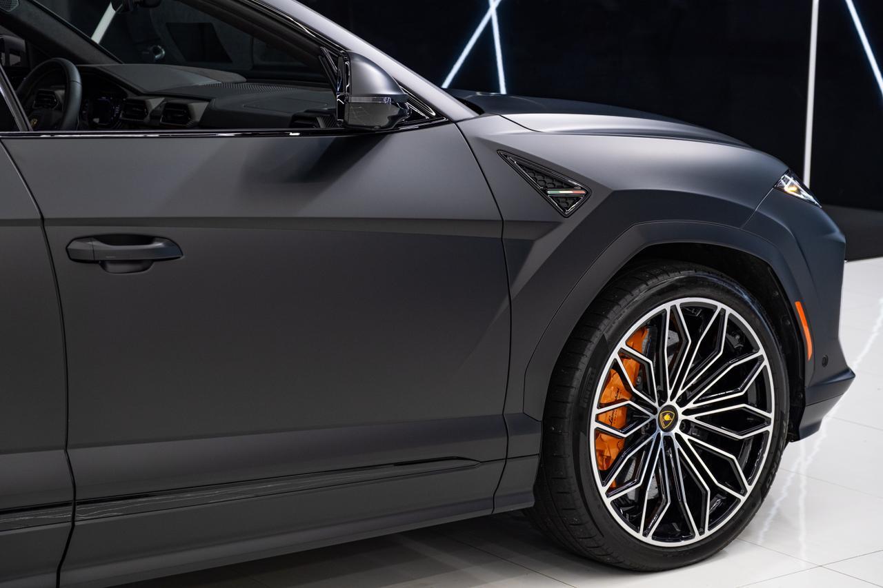 2025 Lamborghini Urus SE Miami FL