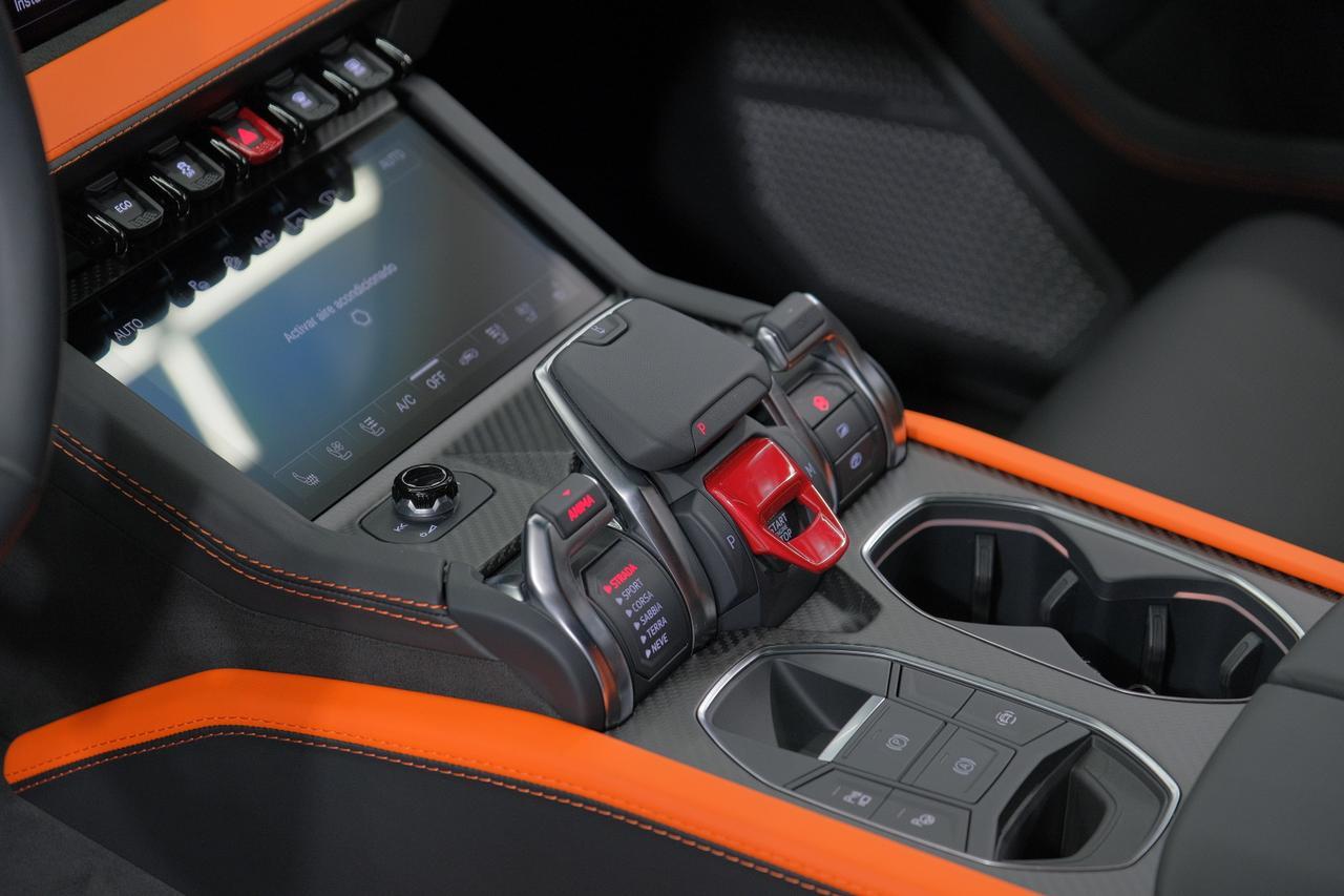 2025 Lamborghini Urus SE Miami FL