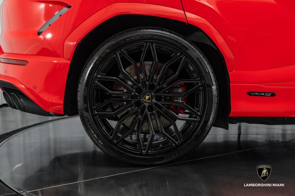 2025 Lamborghini Urus SE North Miami Beach FL