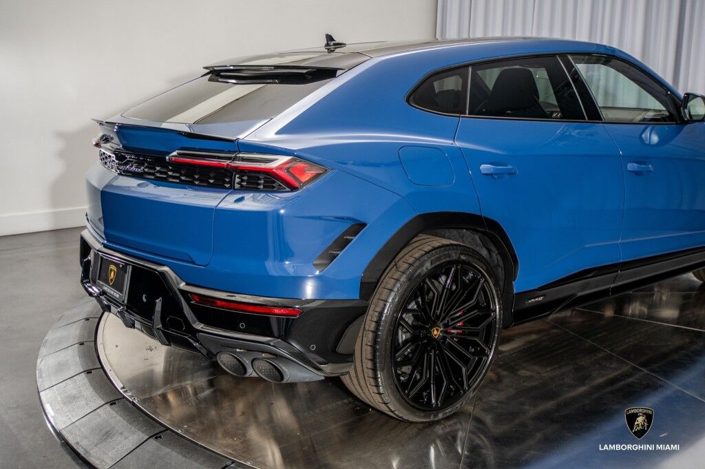 2025 Lamborghini Urus SE North Miami Beach FL