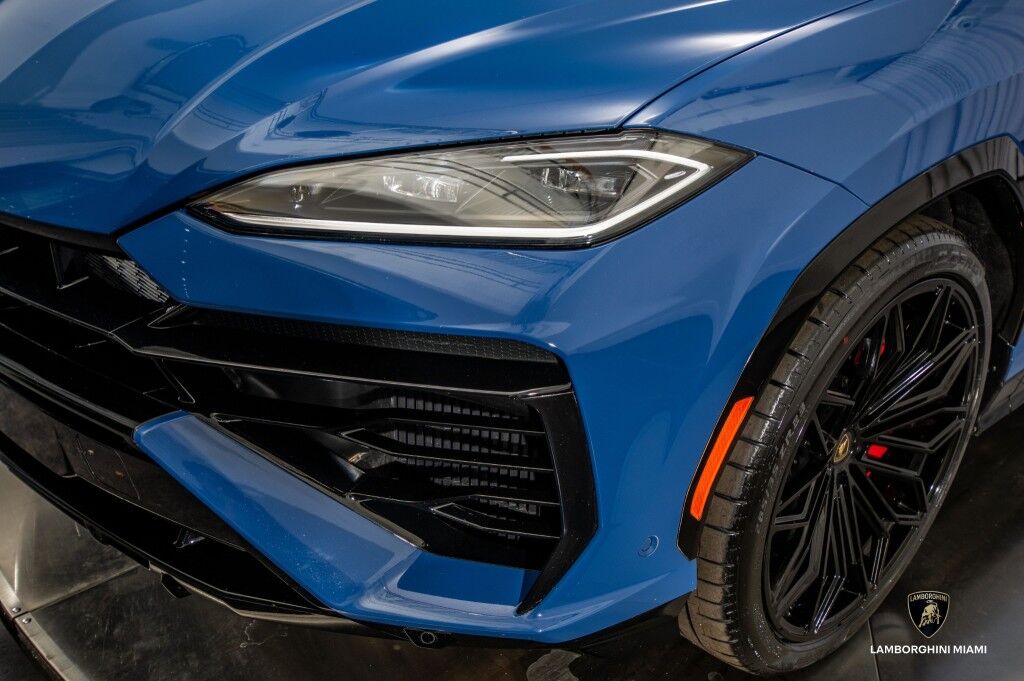 2025 Lamborghini Urus SE North Miami Beach FL
