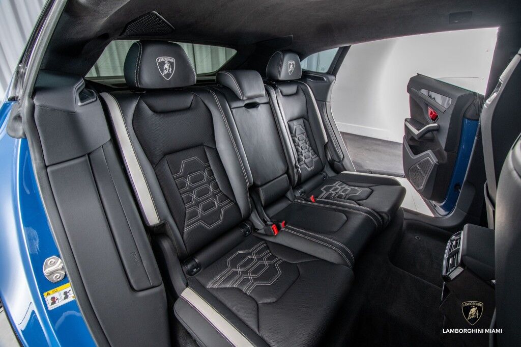 2025 Lamborghini Urus SE North Miami Beach FL