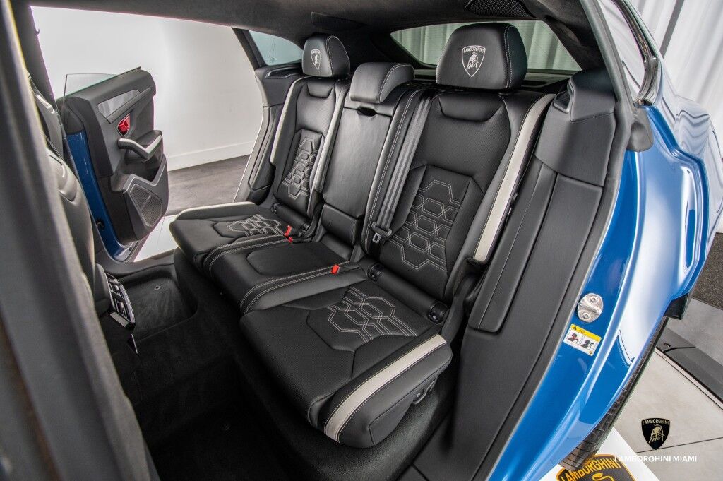 2025 Lamborghini Urus SE North Miami Beach FL