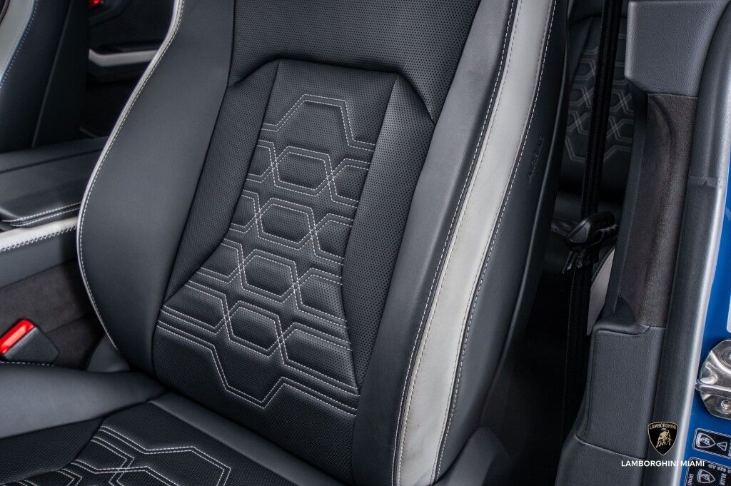 2025 Lamborghini Urus SE North Miami Beach FL
