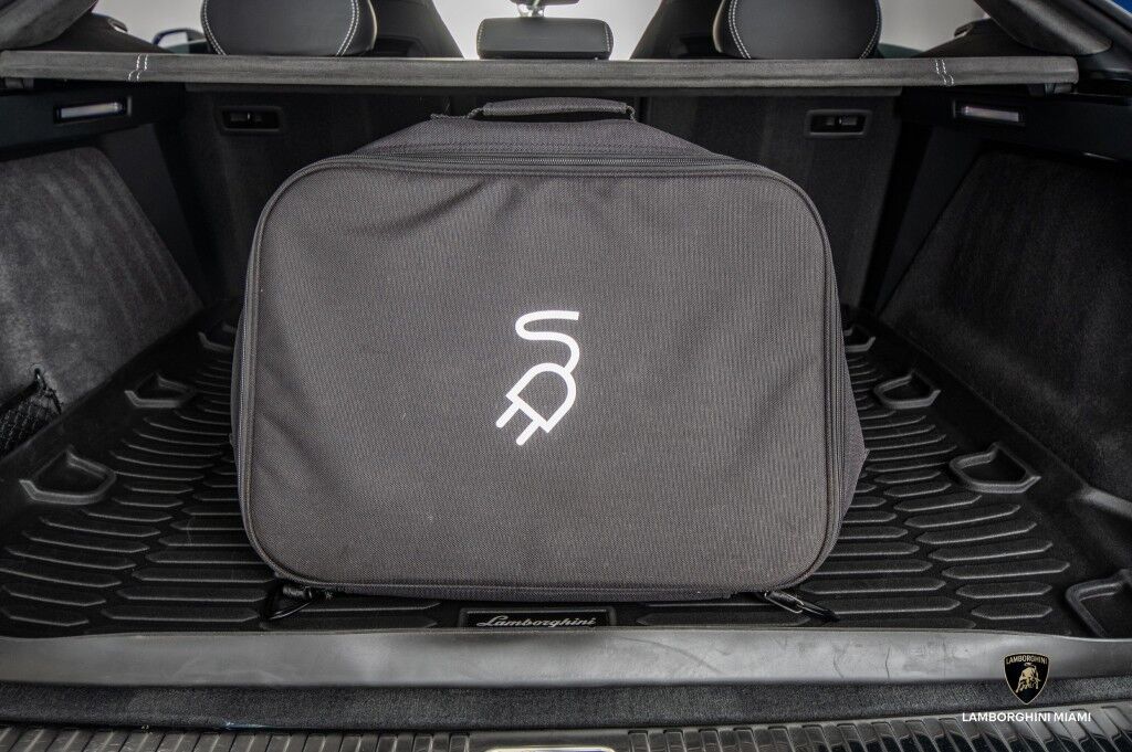 2025 Lamborghini Urus SE North Miami Beach FL