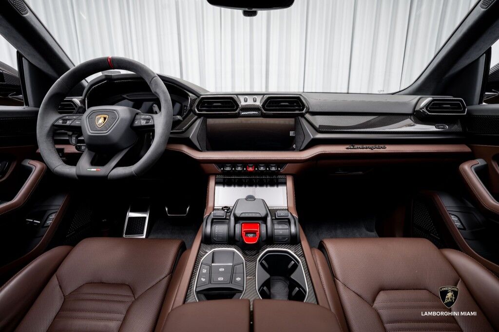 2025 Lamborghini Urus SE North Miami Beach FL