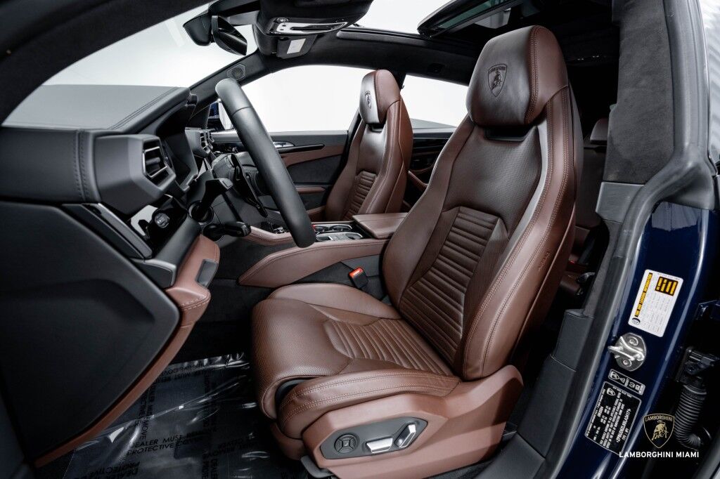2025 Lamborghini Urus SE North Miami Beach FL