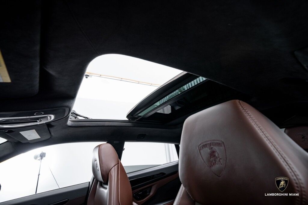 2025 Lamborghini Urus SE North Miami Beach FL
