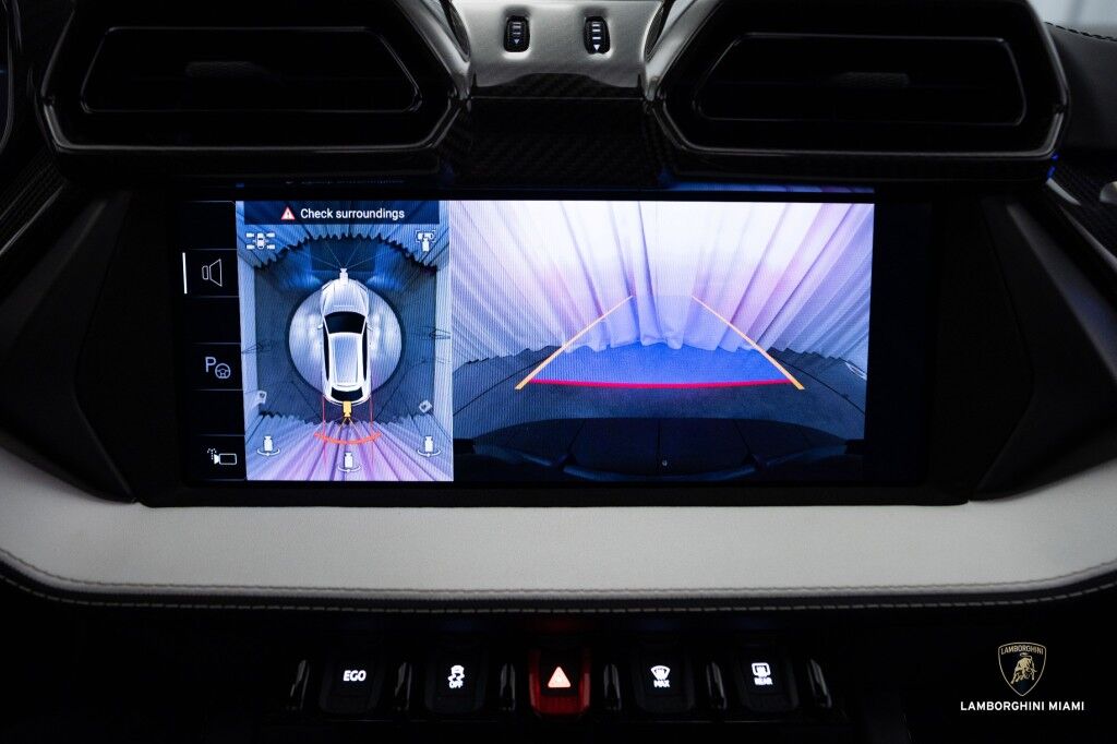 2025 Lamborghini Urus SE North Miami Beach FL