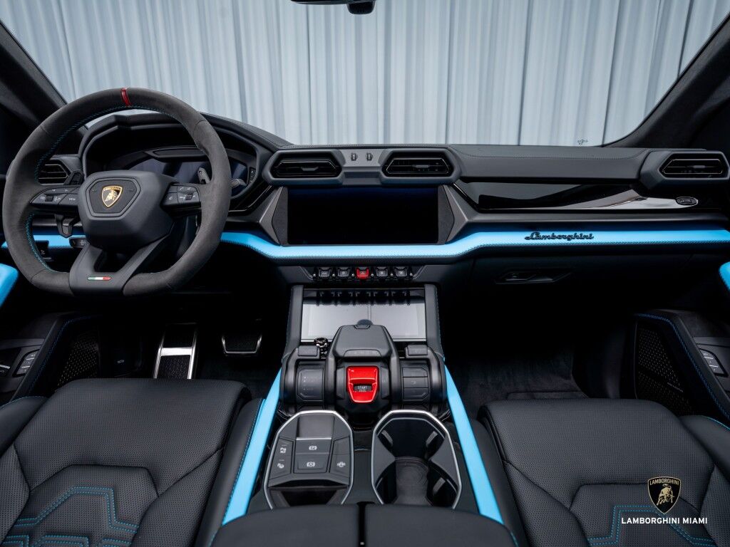 2025 Lamborghini Urus SE North Miami Beach FL