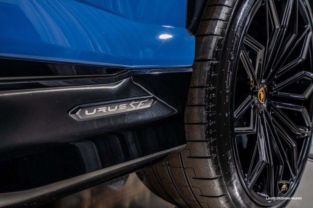 2025 Lamborghini Urus SE North Miami Beach FL