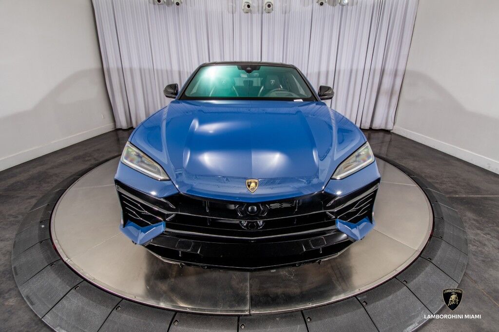 2025 Lamborghini Urus SE North Miami Beach FL