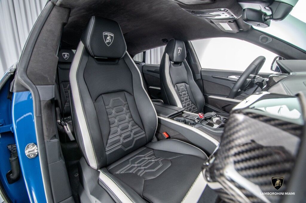 2025 Lamborghini Urus SE North Miami Beach FL