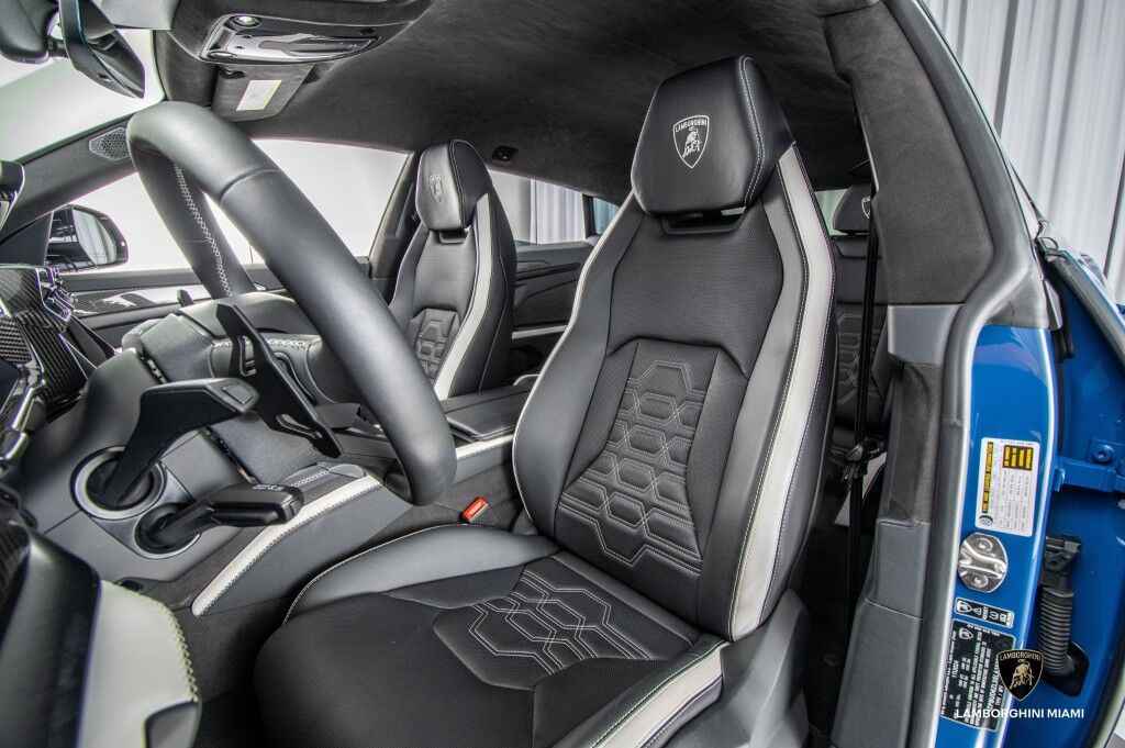 2025 Lamborghini Urus SE North Miami Beach FL