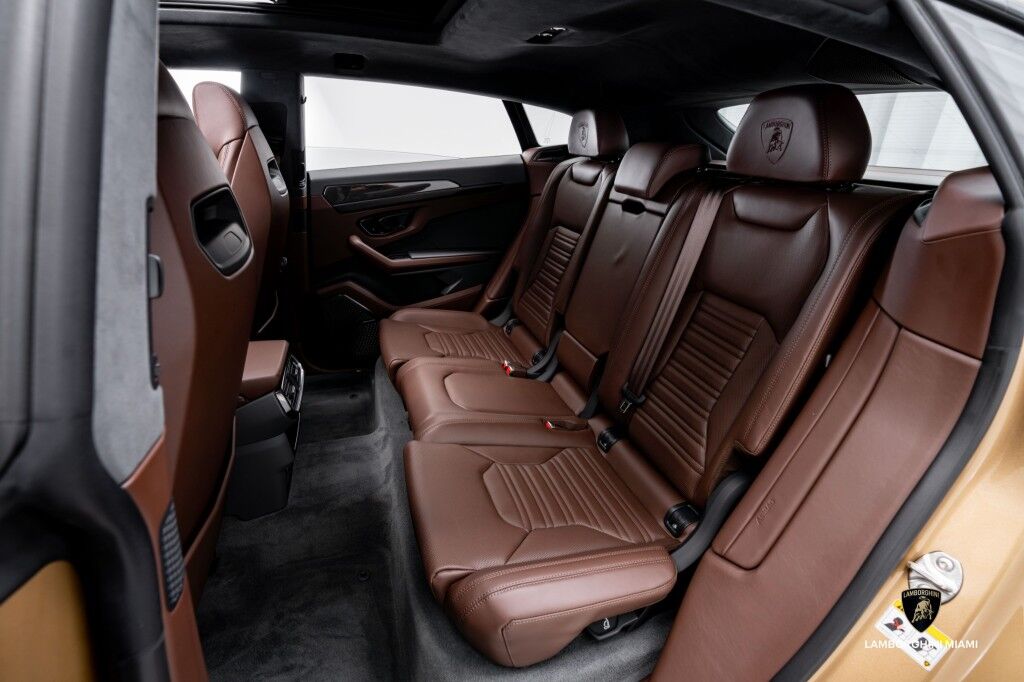 2025 Lamborghini Urus SE North Miami Beach FL