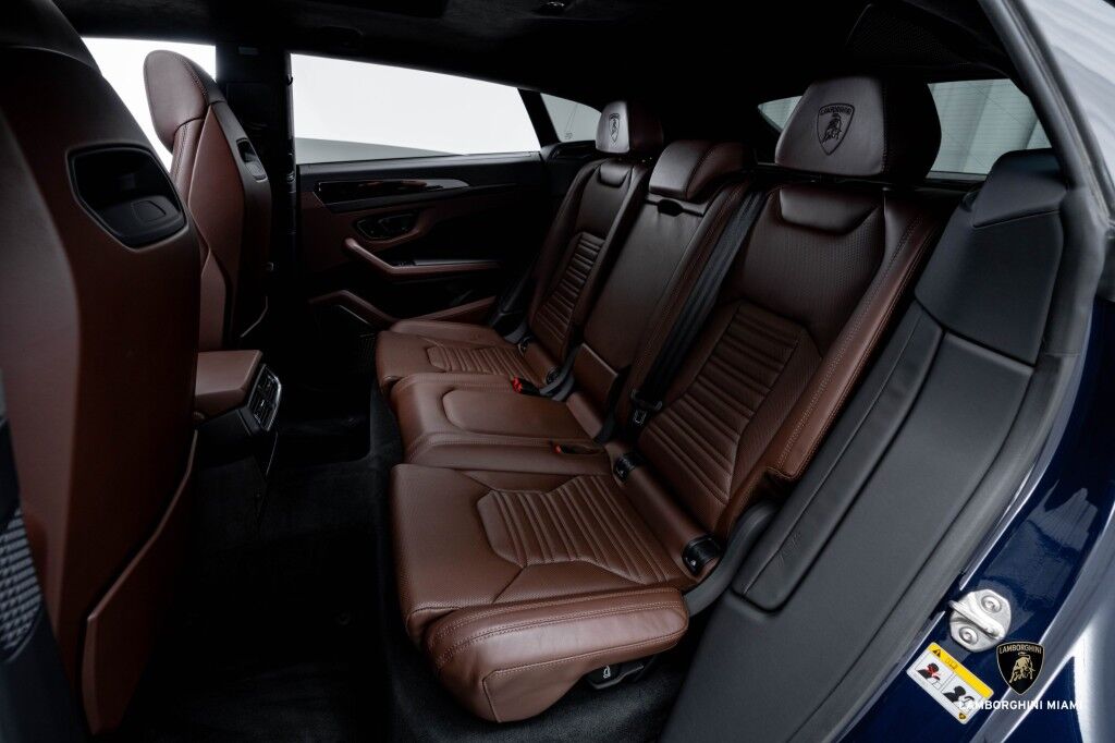 2025 Lamborghini Urus SE North Miami Beach FL