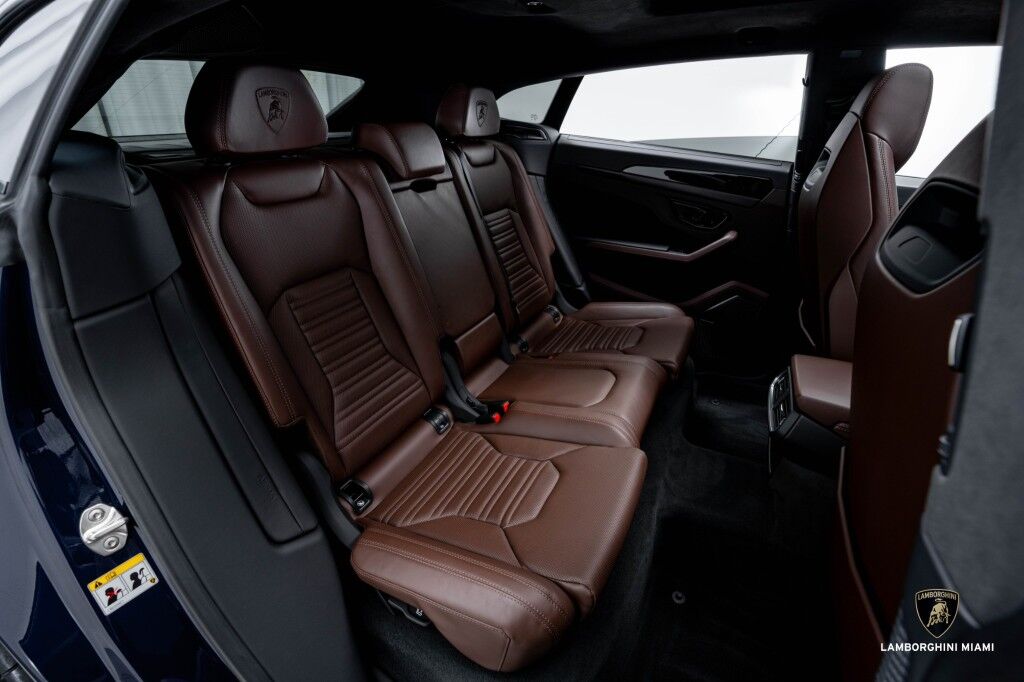 2025 Lamborghini Urus SE North Miami Beach FL