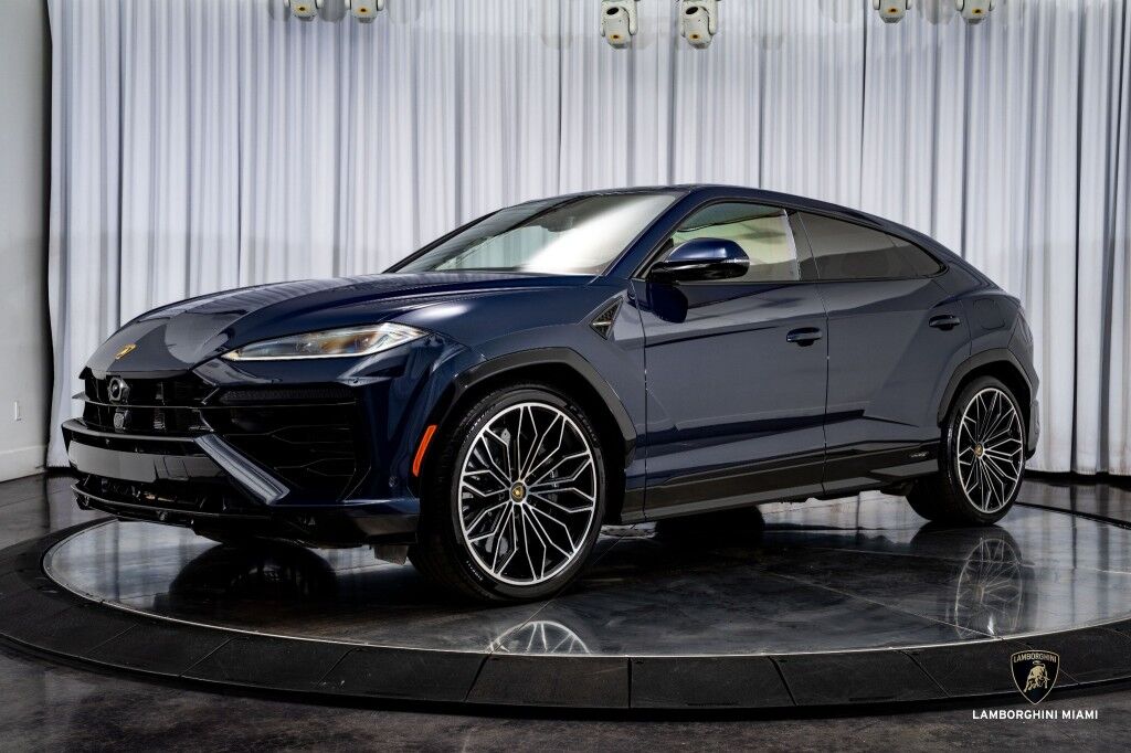 2025 Lamborghini Urus SE North Miami Beach FL