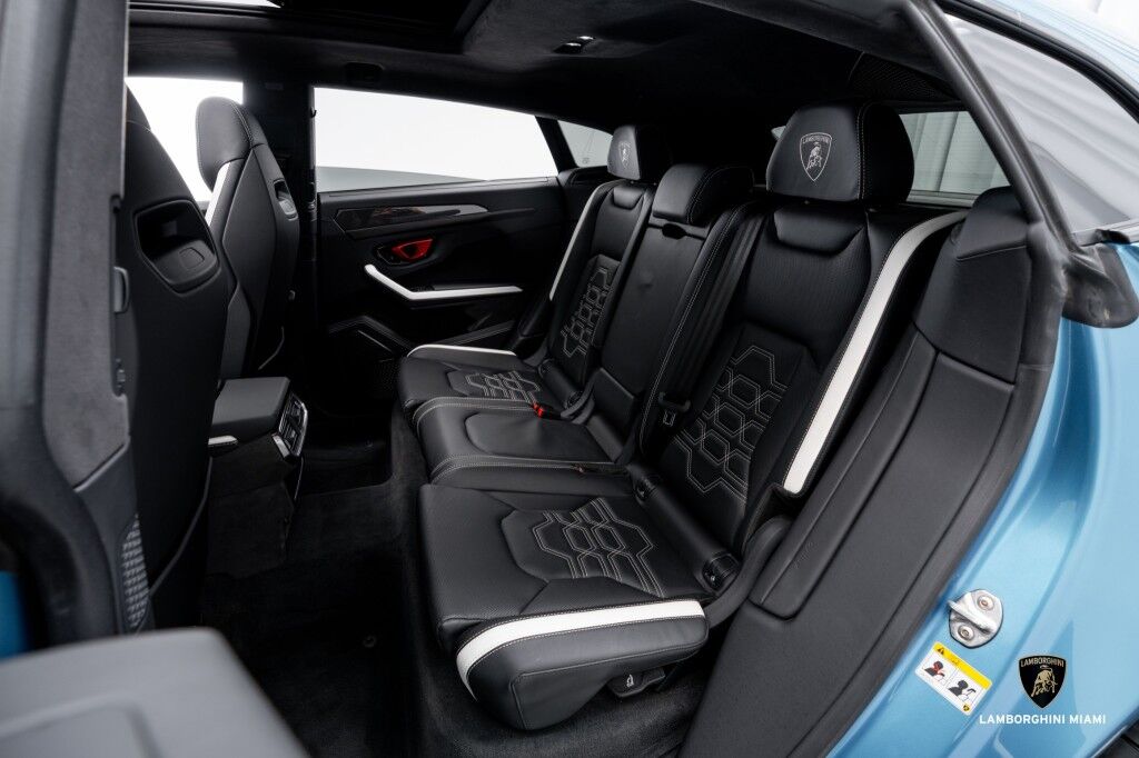 2025 Lamborghini Urus SE North Miami Beach FL