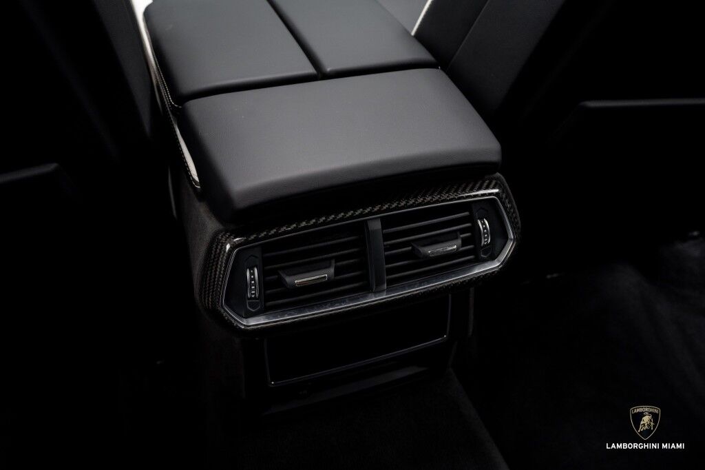 2025 Lamborghini Urus SE North Miami Beach FL