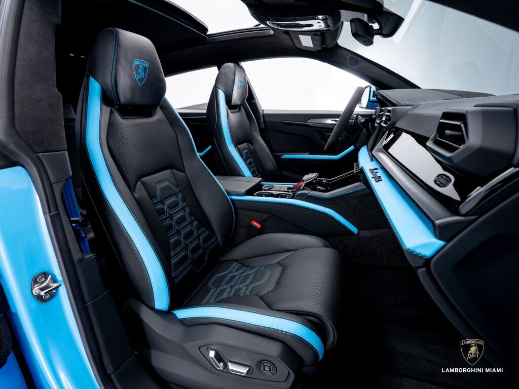 2025 Lamborghini Urus SE North Miami Beach FL