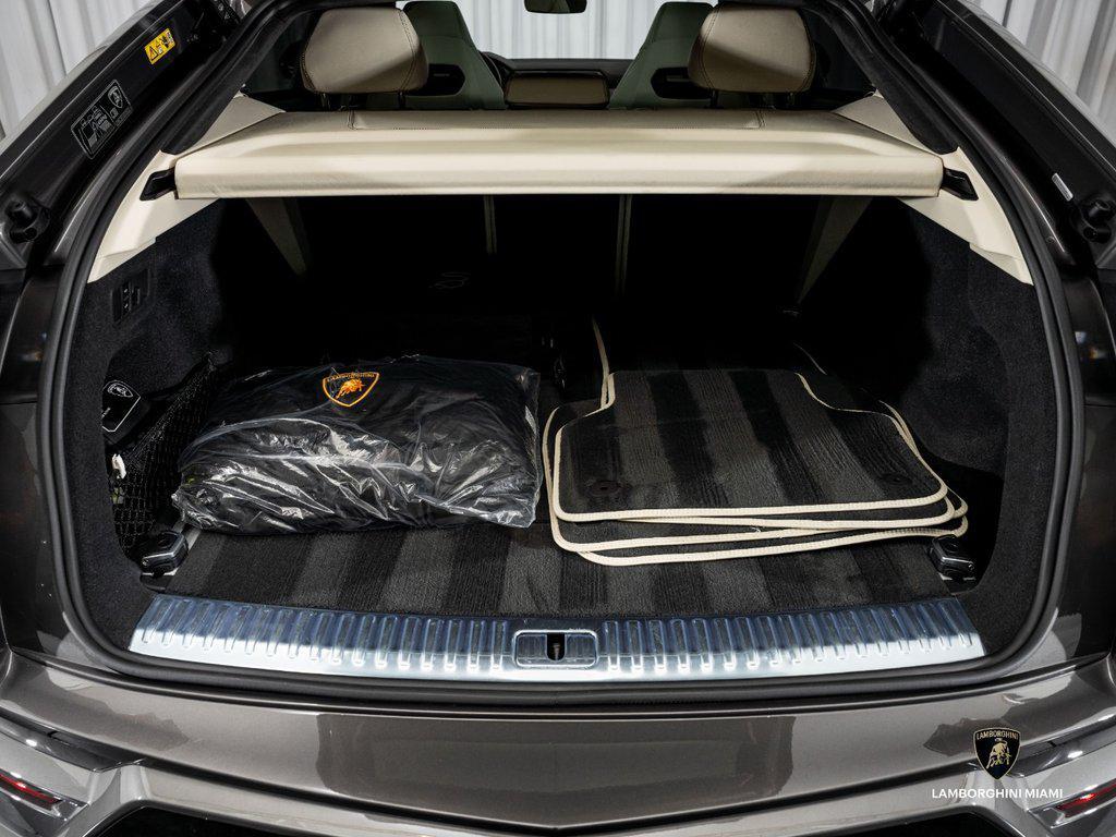 2025 Lamborghini Urus SE North Miami Beach FL
