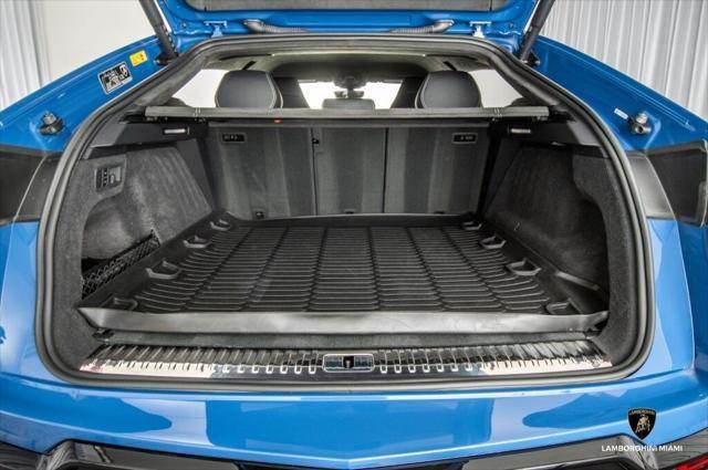 2025 Lamborghini Urus SE North Miami Beach FL