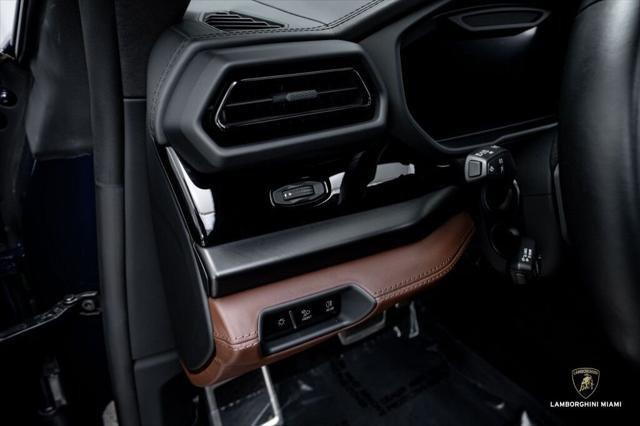 2025 Lamborghini Urus SE North Miami Beach FL