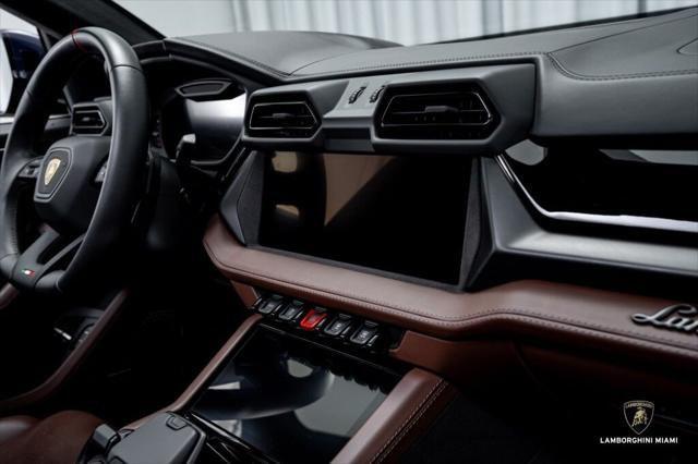 2025 Lamborghini Urus SE North Miami Beach FL