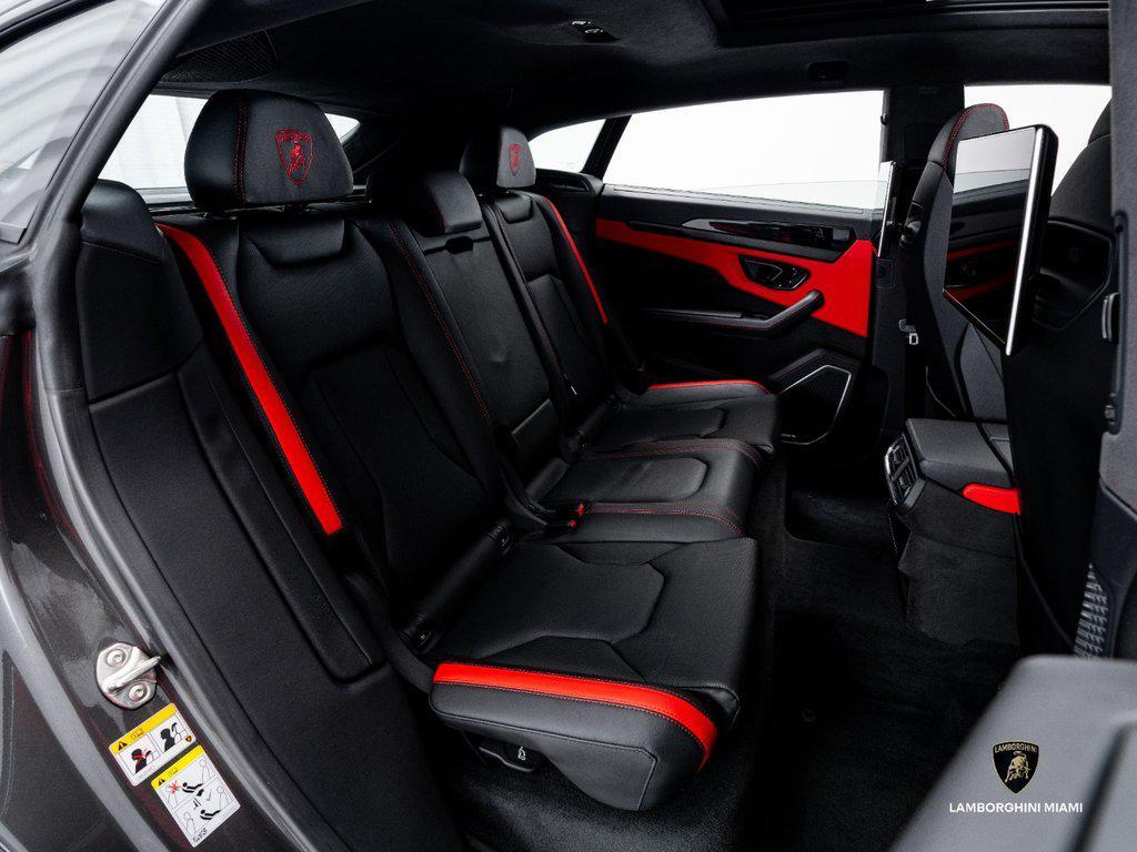 2025 Lamborghini Urus SE North Miami Beach FL