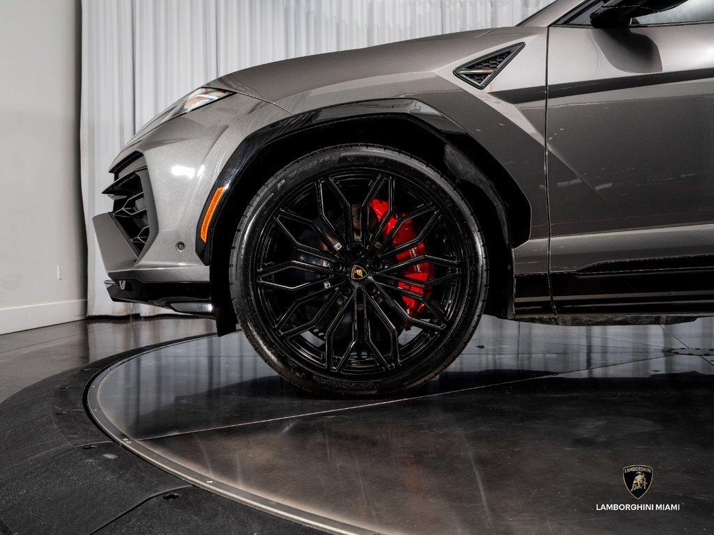 2025 Lamborghini Urus SE North Miami Beach FL