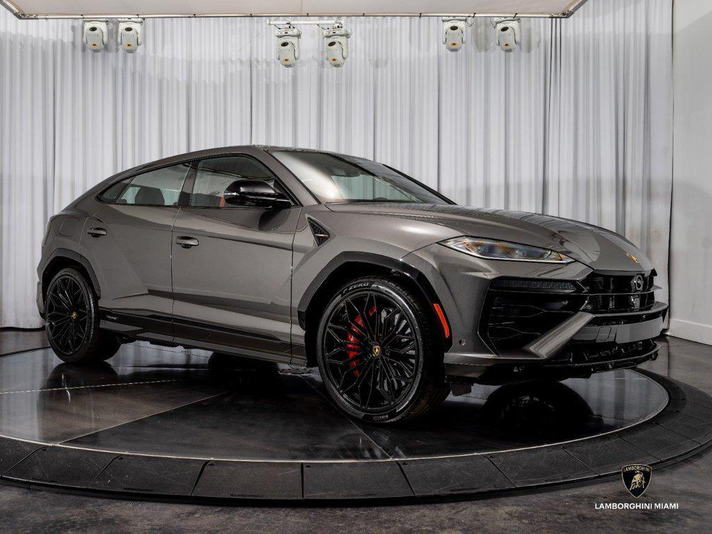 2025 Lamborghini Urus SE North Miami Beach FL