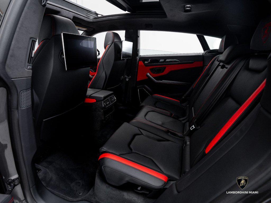 2025 Lamborghini Urus SE North Miami Beach FL