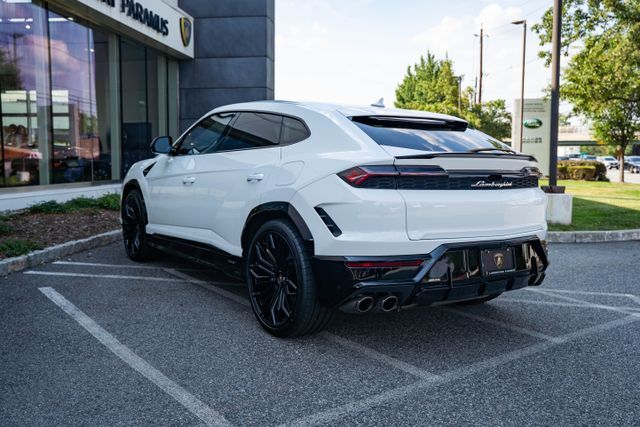 2025 Lamborghini Urus SE Paramus NJ