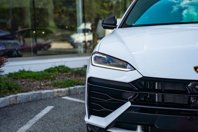 2025 Lamborghini Urus SE Paramus NJ