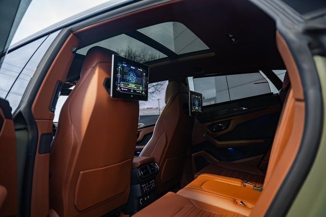 2025 Lamborghini Urus SE Paramus NJ