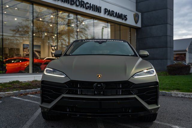 2025 Lamborghini Urus SE Paramus NJ