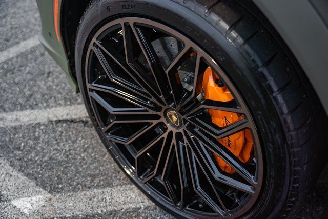 2025 Lamborghini Urus SE Paramus NJ
