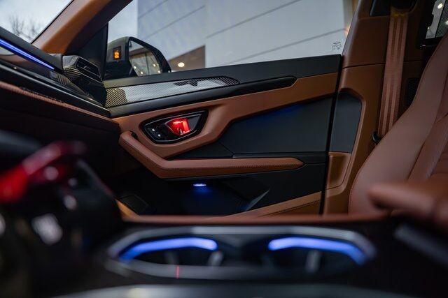 2025 Lamborghini Urus SE Paramus NJ