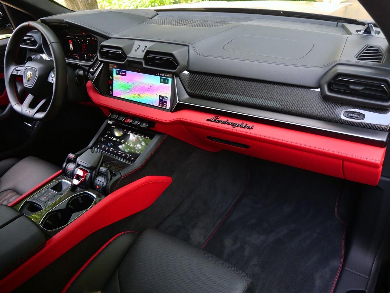2025 Lamborghini Urus SE SE Lawrence KS