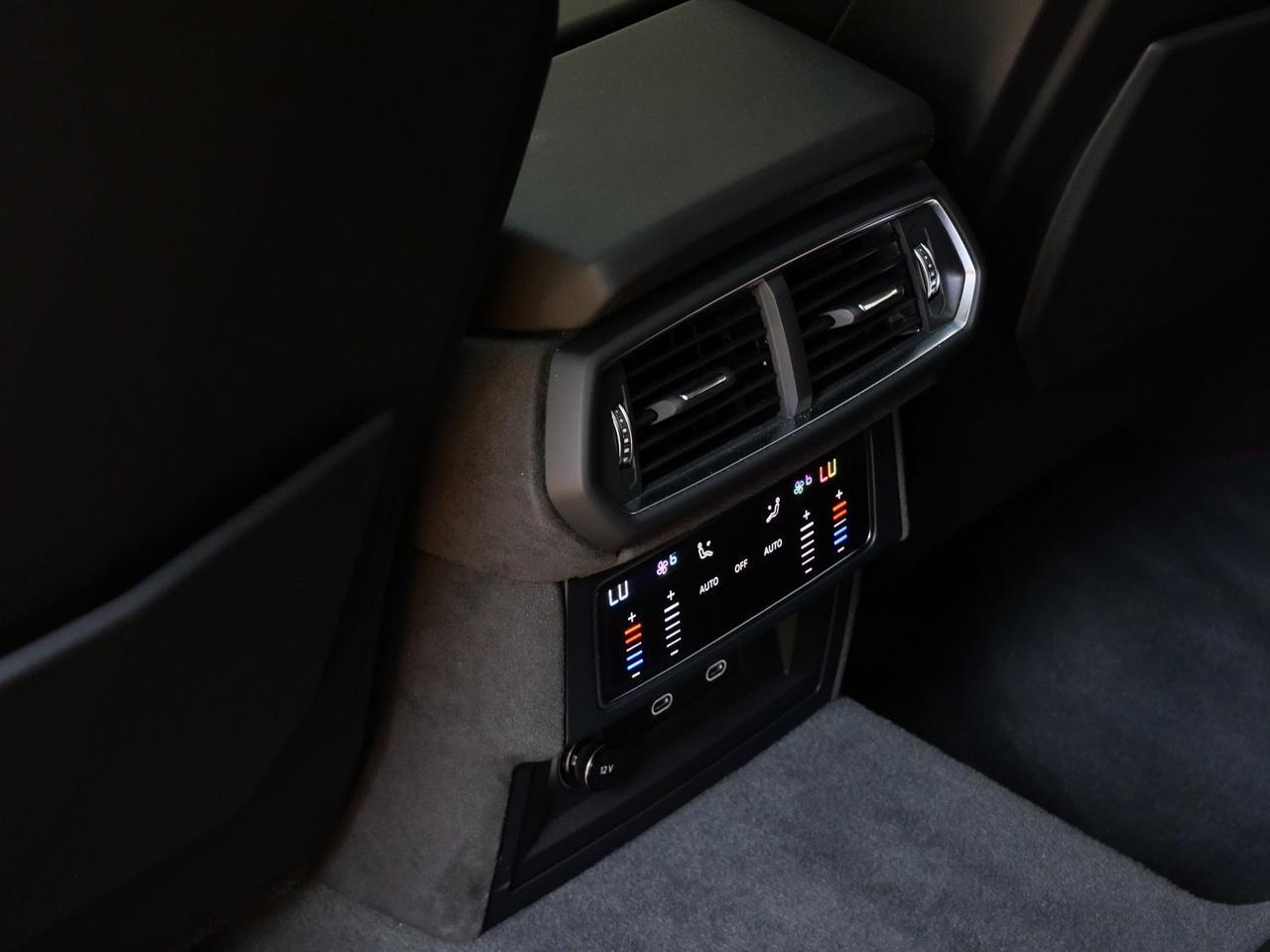 2025 Lamborghini Urus SE SE Lawrence KS
