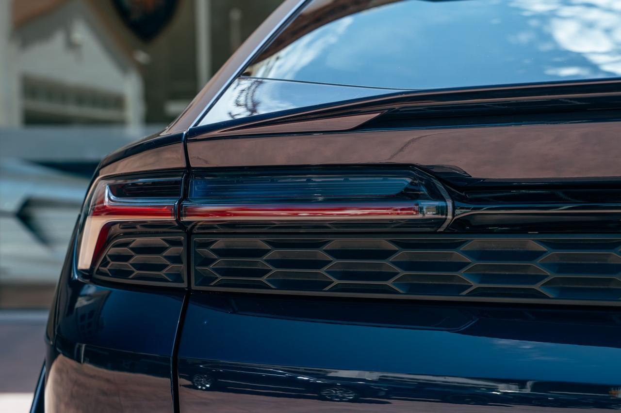 2025 Lamborghini Urus SE SE Lawrence KS
