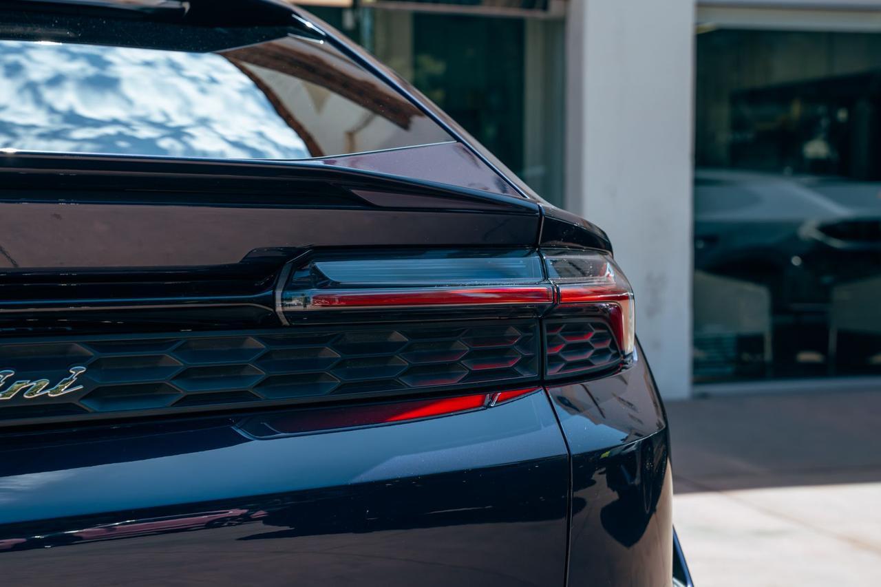 2025 Lamborghini Urus SE SE Lawrence KS