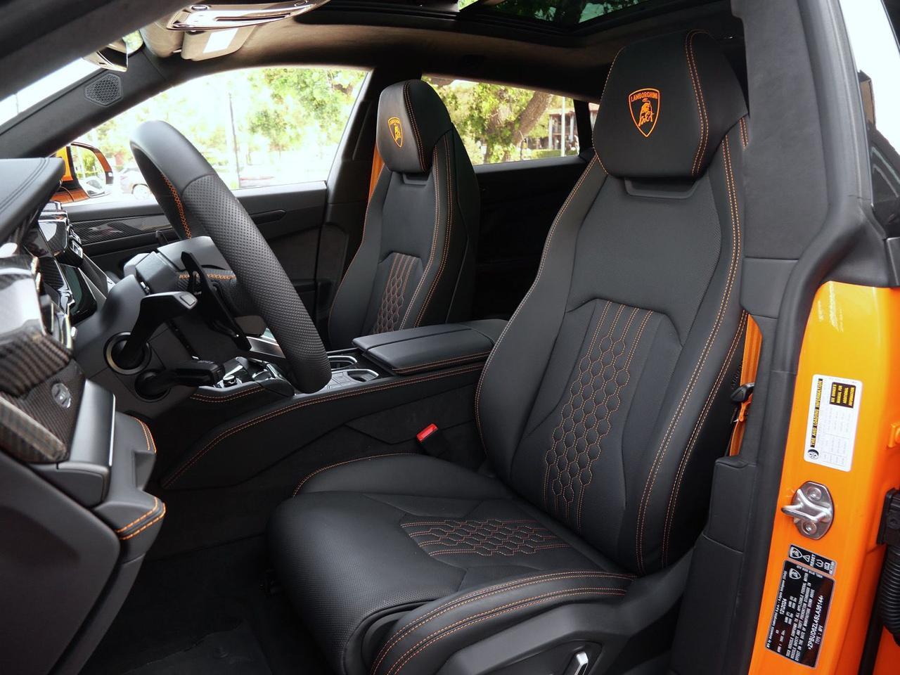 2025 Lamborghini Urus SE SE Lawrence KS