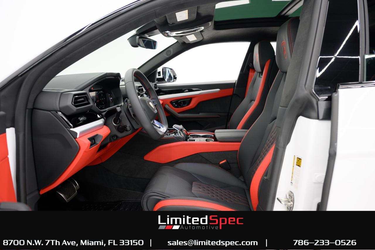 2025 Lamborghini Urus SE Sport Utility 4D Miami FL