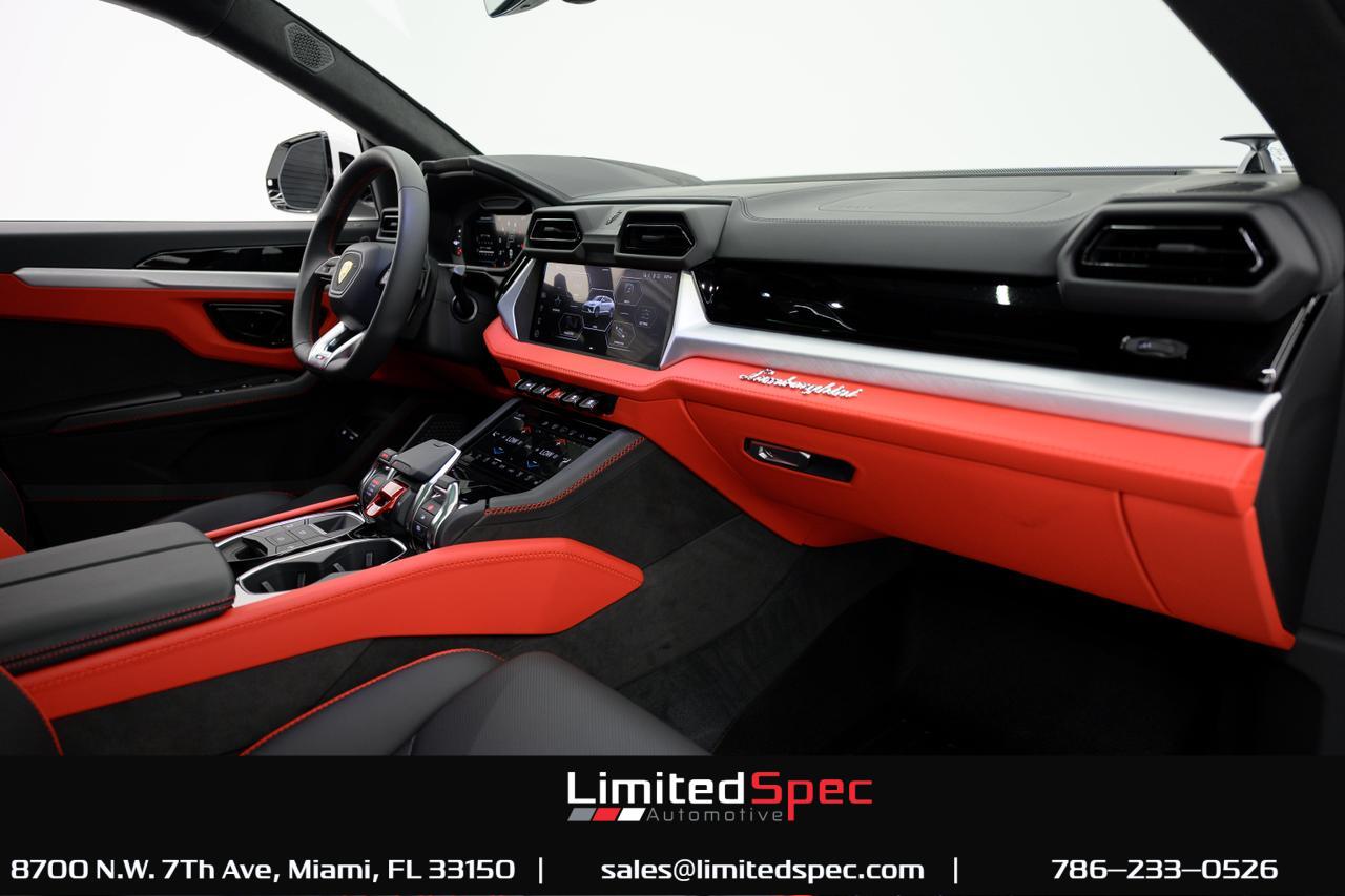 2025 Lamborghini Urus SE Sport Utility 4D Miami FL